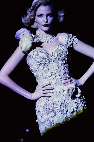 Look 64